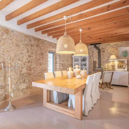 Cuarassa Family Villa